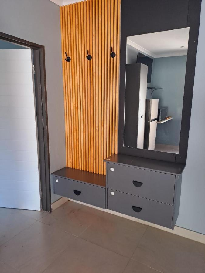 Mint Guesthouse Randfontein 외부 사진